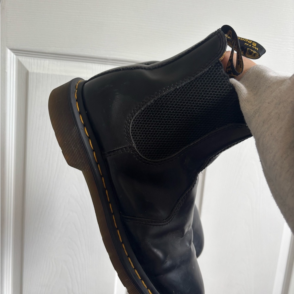Dr. Martens Unisex Black Leather Chukka Boot with Yellow Stitching

Women’s: 10